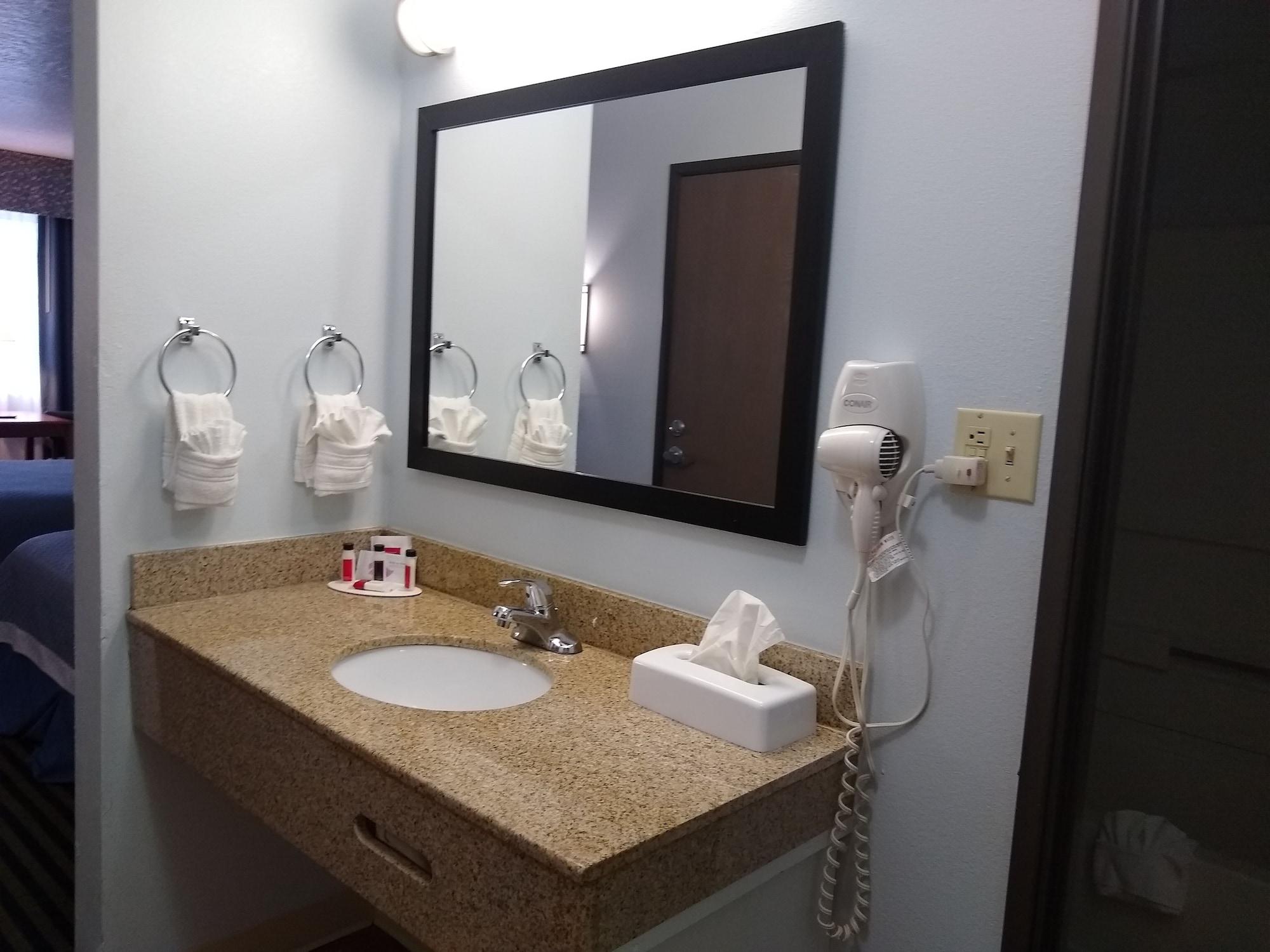 Days By Wyndham Vegas 2*
