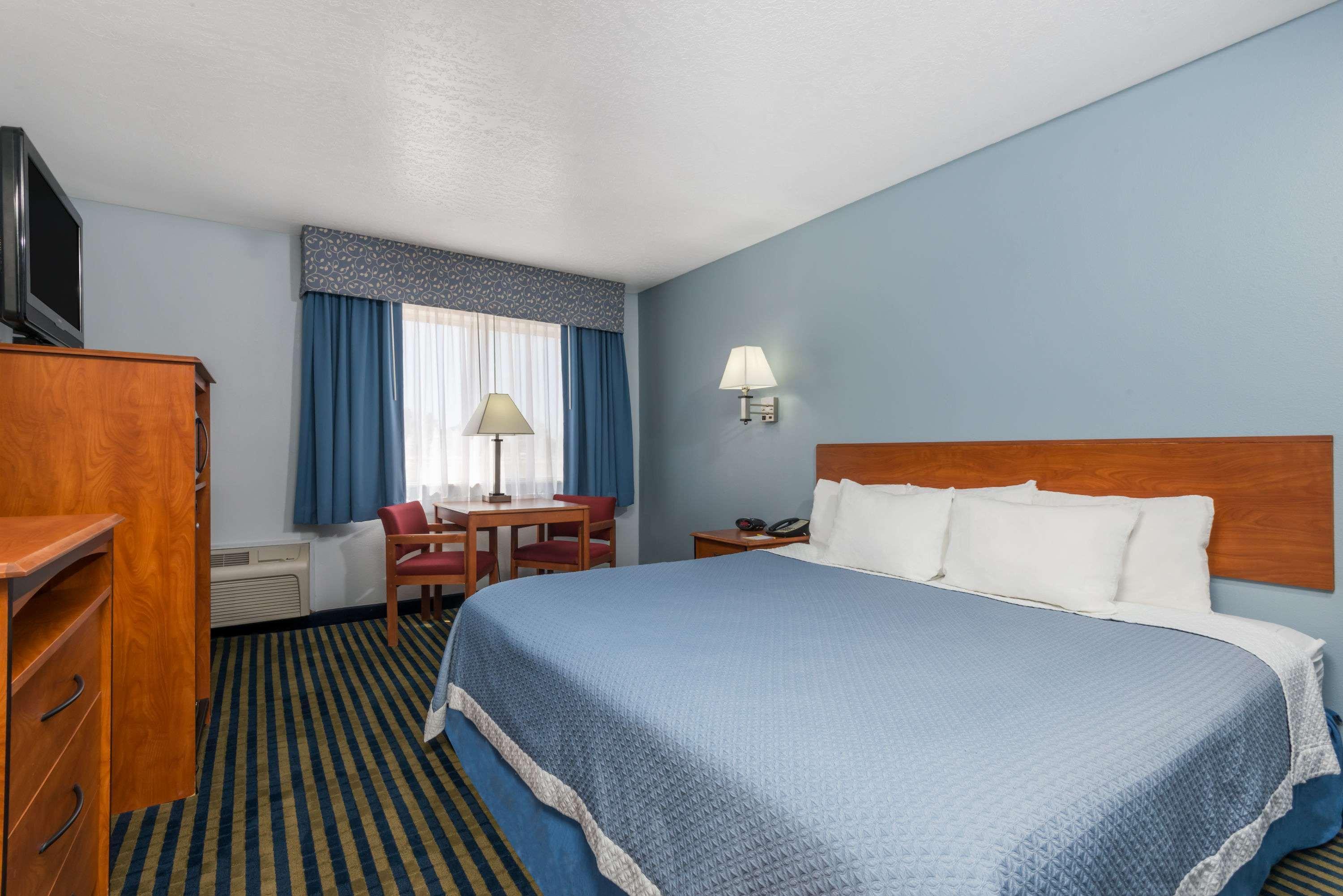 Days By Wyndham Vegas Las Vegas